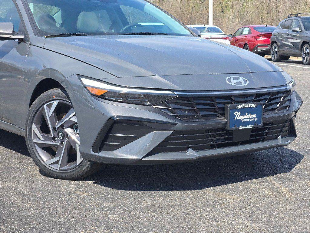 New 2026 Gray Hyundai Limited image 2