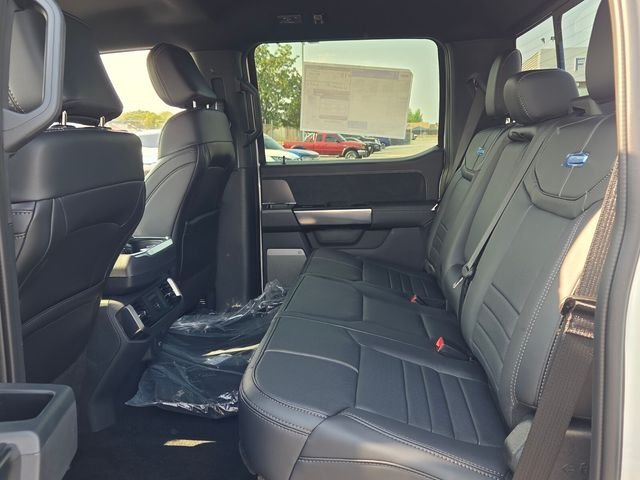 New 2026 Star White Metallic Tri-Coat Ford Platinum image 44