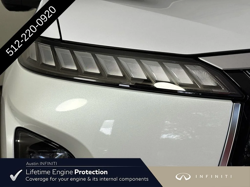 New 2027 White INFINITI LUXE image 42