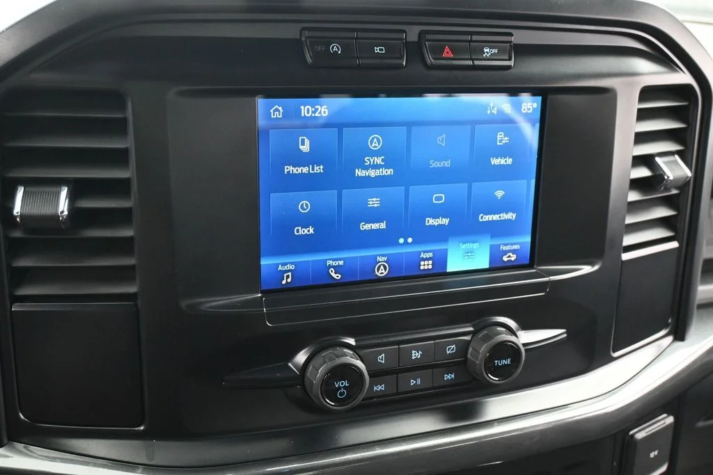 Used 2023 Oxford White Ford XL image 19