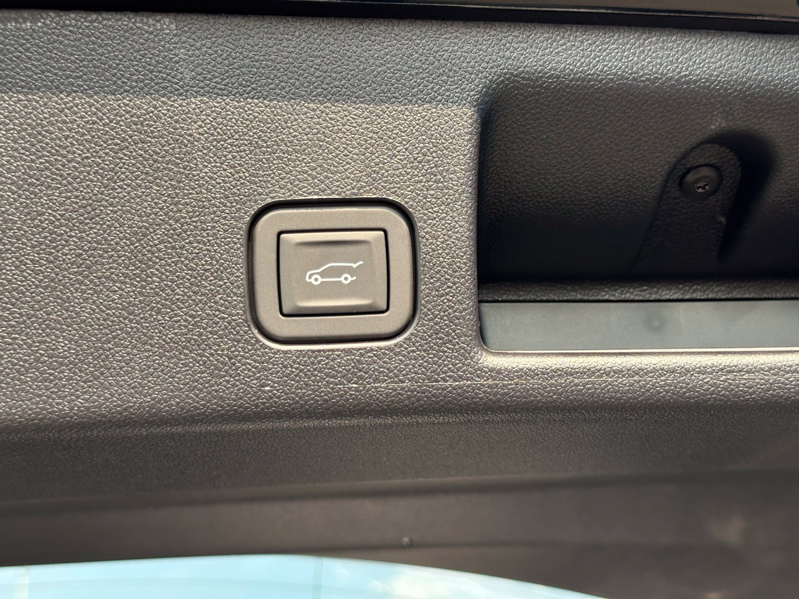 2026 Chevrolet Equinox EV 2LT - Photo 10