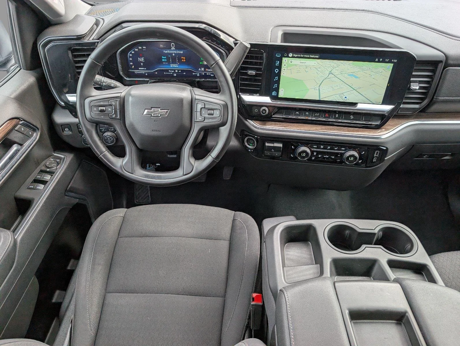 Used 2025 Summit White Chevrolet LT Trail Boss image 31