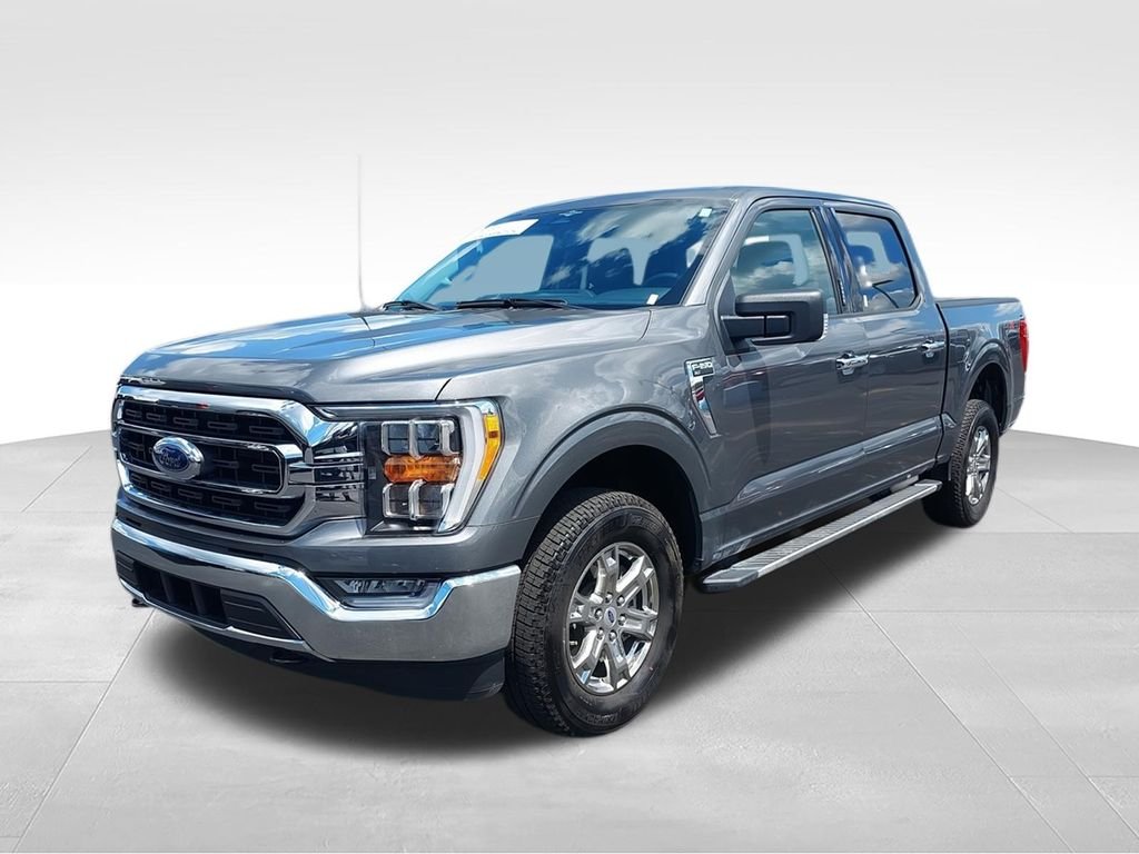 Used 2023 Gray Ford XLT image 4