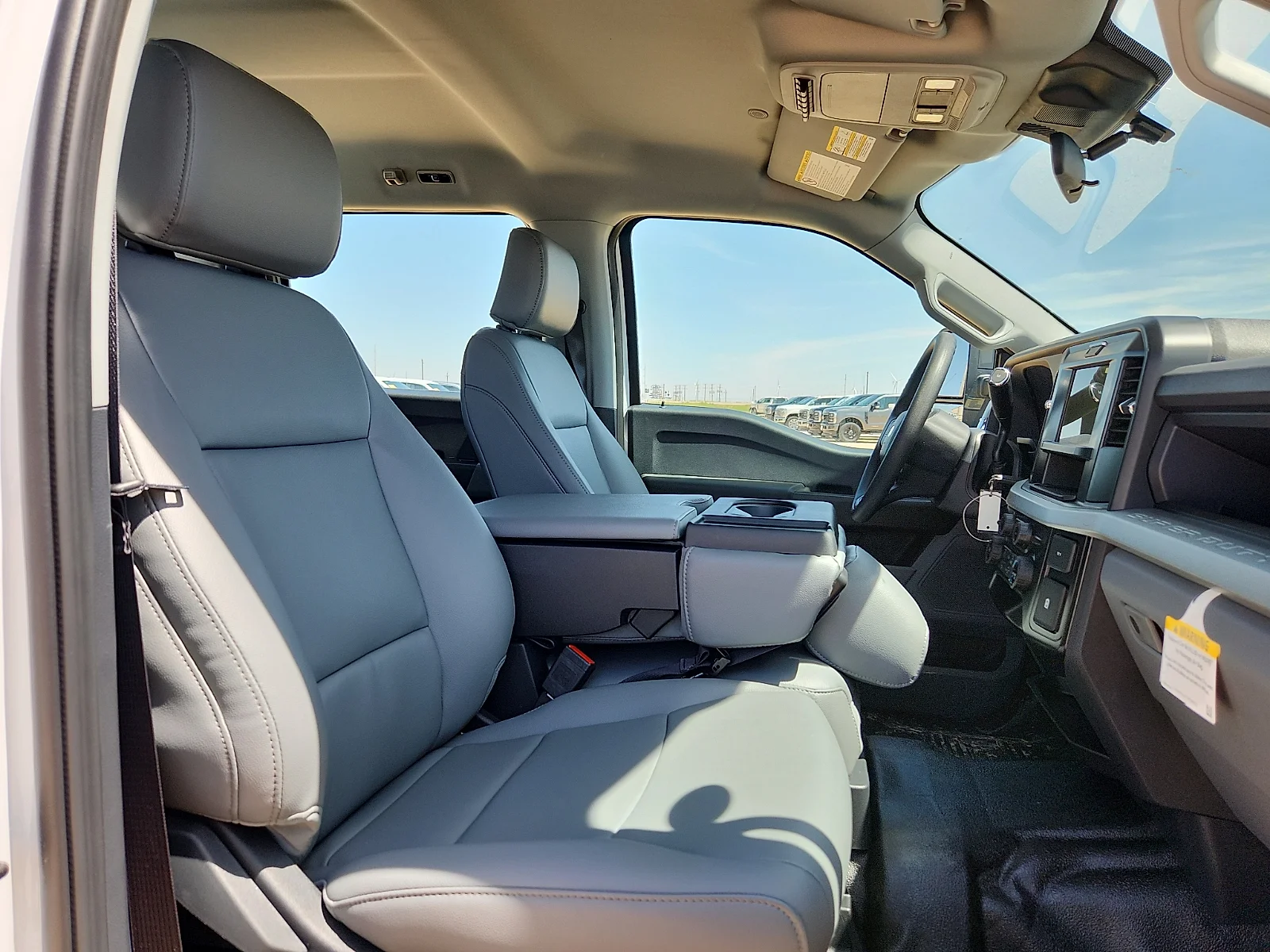New 2026 Oxford White Ford F-450® XL image 20
