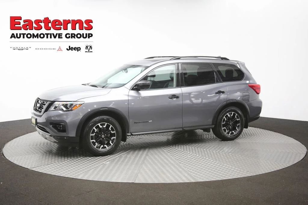 Used 2020 Gray Nissan SL image 66