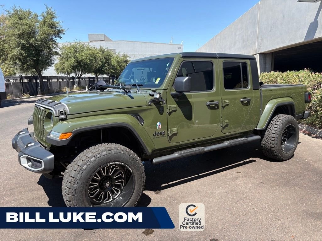 Used 2023 Green Jeep Sport S image 1