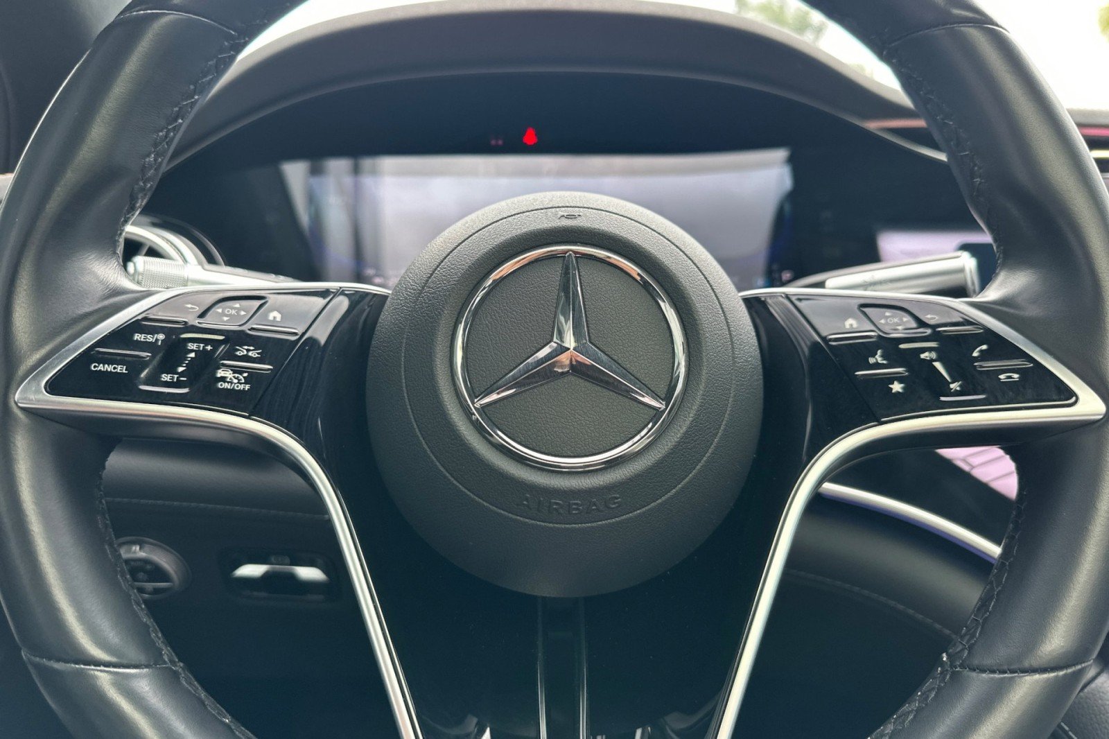 Used 2022 SELENITE GREY MAGNO Mercedes-Benz EQS 580 image 23