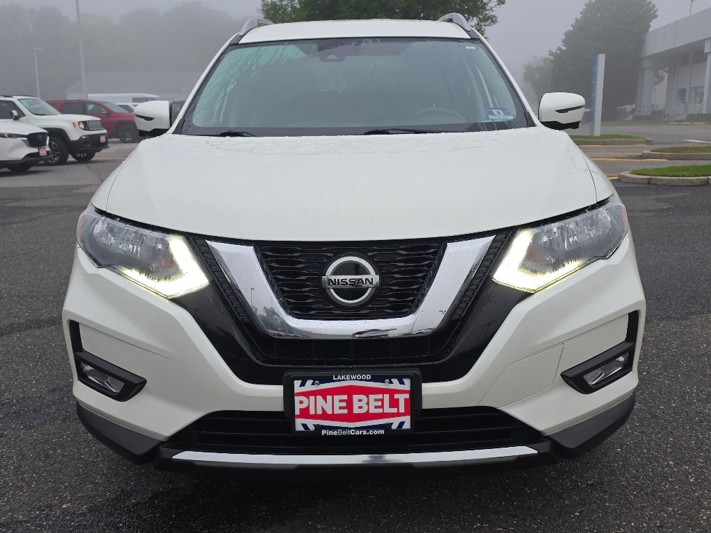Used 2019 Pearl White Tricoat Nissan SL image 10