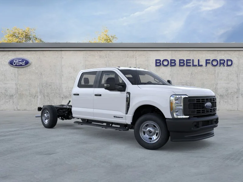 2025 Ford F-350 Super Duty Chassis Cab XL - Photo 7