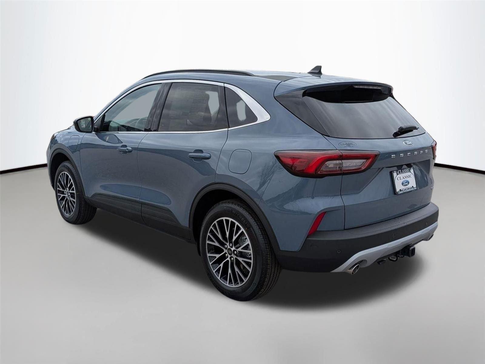 New 2026 Vapor Blue Metallic Ford Plug-in Hybrid image 9