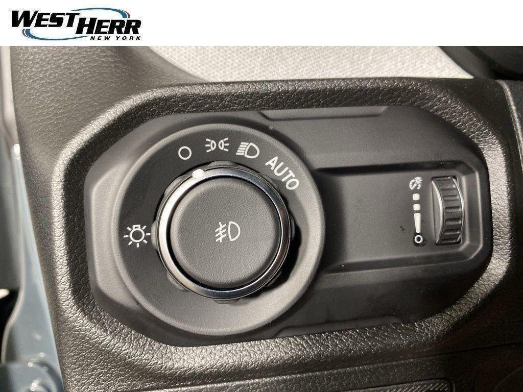 Used 2026 Anvil Clearcoat Jeep Sport S image 13