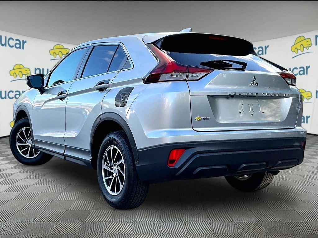 Used 2022 Silver Mitsubishi ES image 4