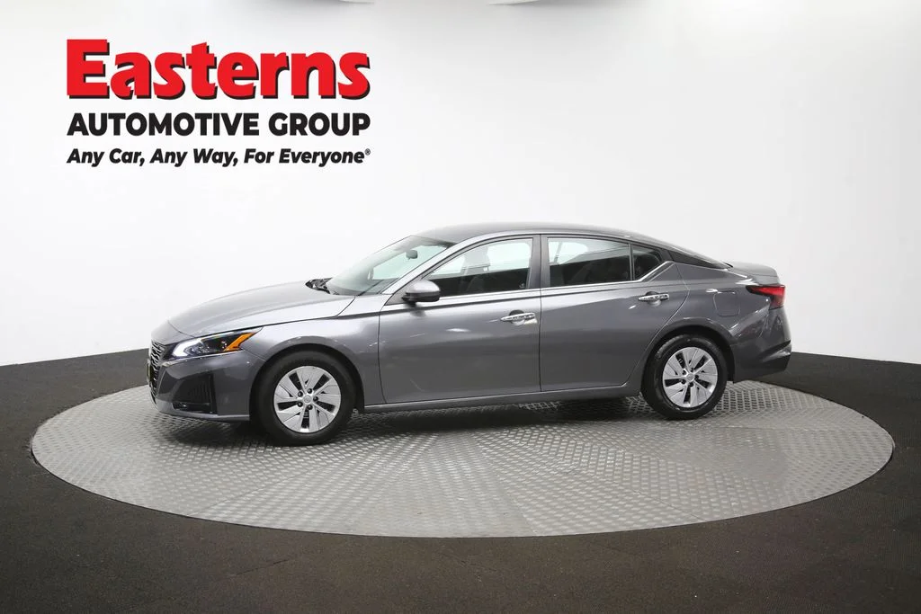 Used 2023 Gray Nissan 2.5 S image 57