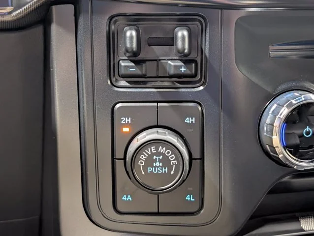 New 2026 Avalanche Ford Lariat® image 44