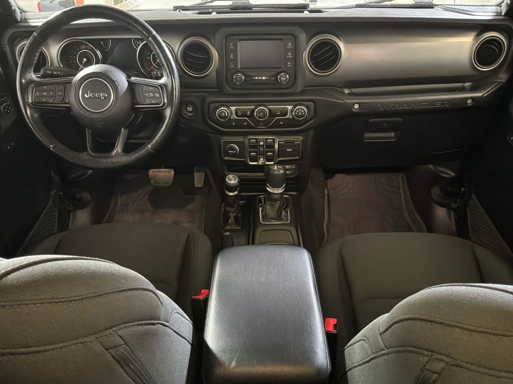 Used 2020 Gray Jeep Unlimited Sport S image 22