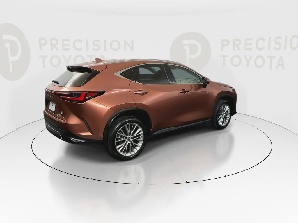Used 2025 Copper Crest Lexus 350h Luxury image 21