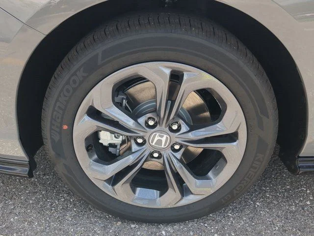 New 2026 Urban Gray Pearl Honda EX-L image 10
