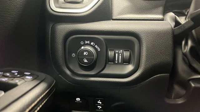 Used 2025 Blue Pearl Ram Laramie image 32