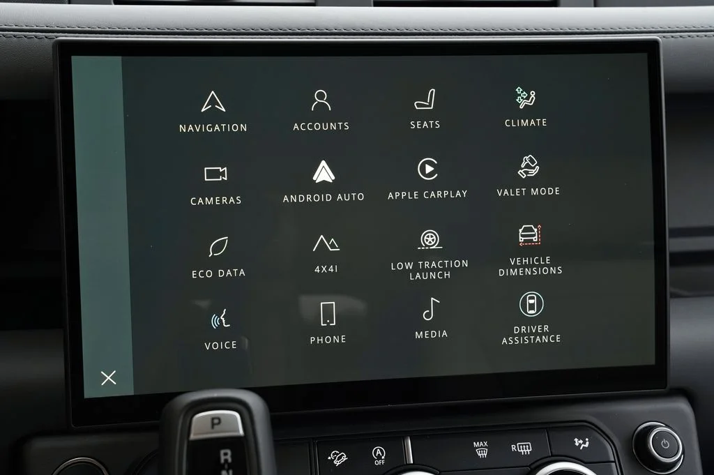 New 2026 Tasman Blue Land Rover X-Dynamic SE image 21