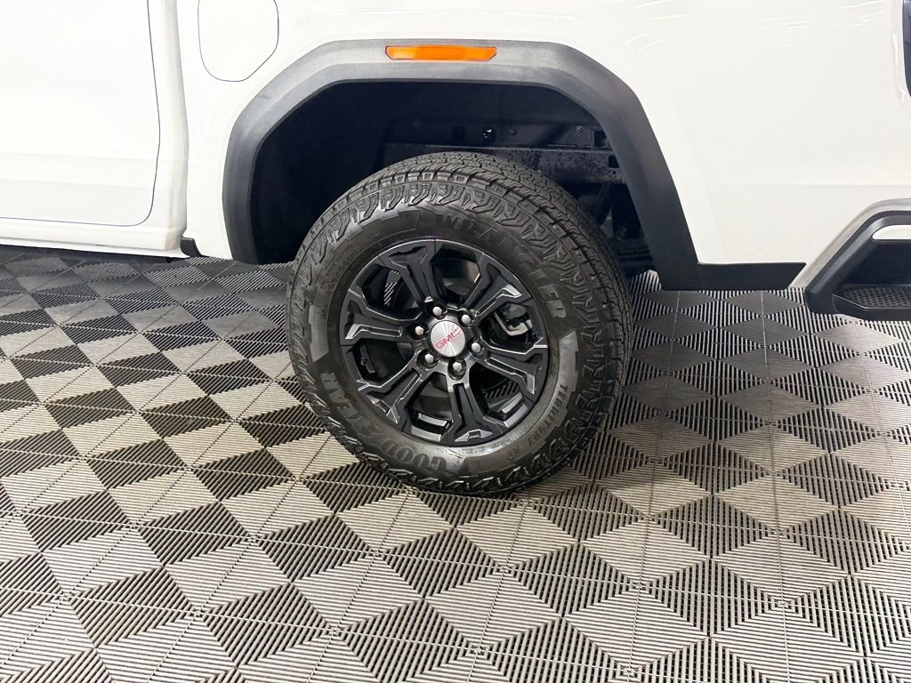 Certified Used 2024 White GMC Elevation image 12