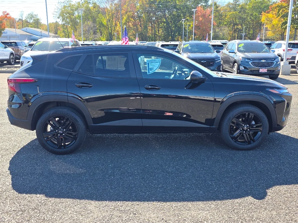 2024 Chevrolet Trax Activ - Photo 15