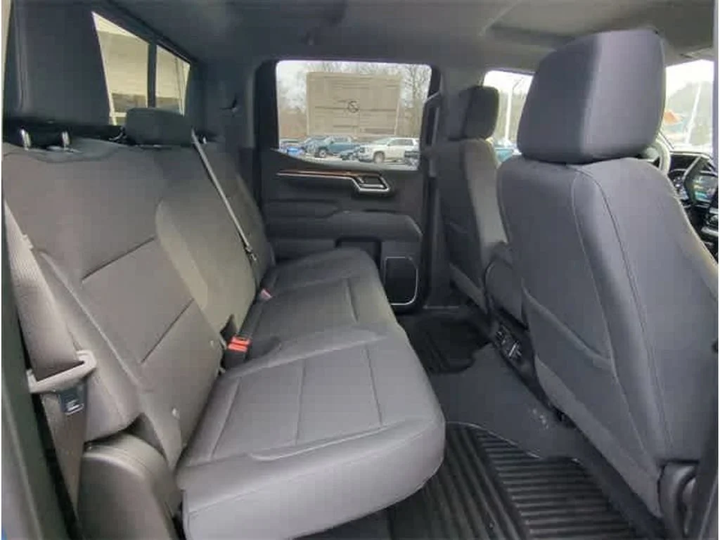2026 Chevrolet Silverado 1500 LT - Photo 30