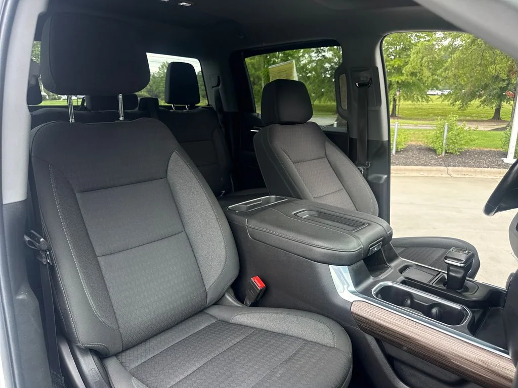 Used 2022 Summit White Chevrolet LT Trail Boss image 34