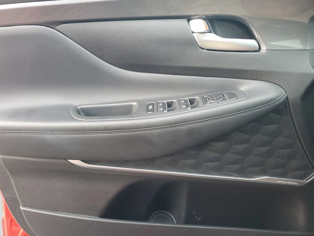 Used 2022 Red Hyundai SEL image 17