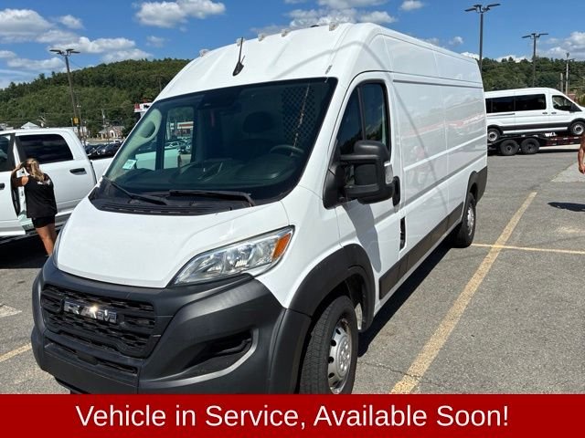Used 2023 White Ram High Roof image 4