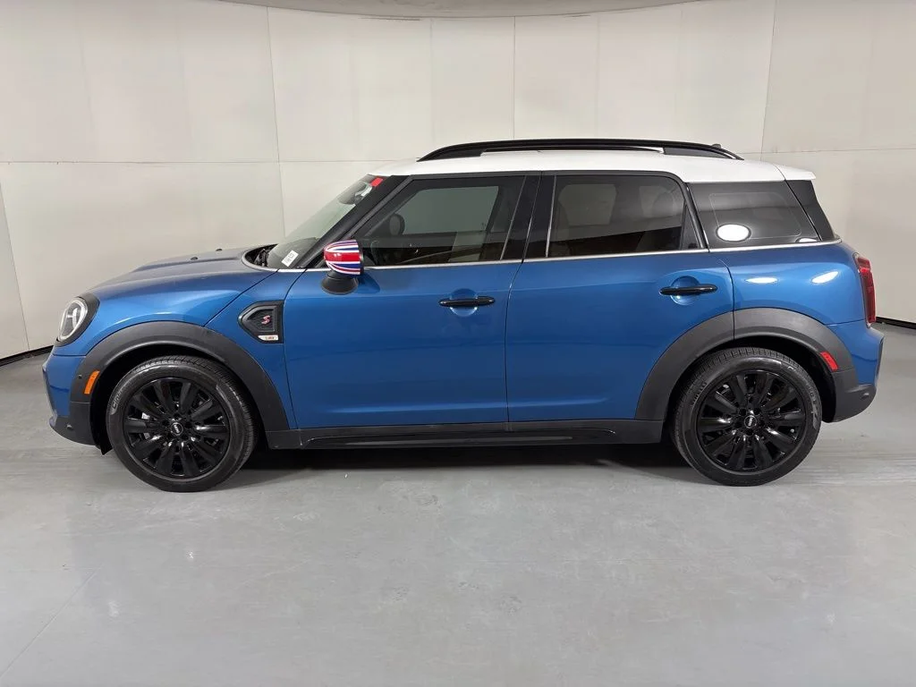 Used 2023 Island Blue Metallic MINI Iconic image 5