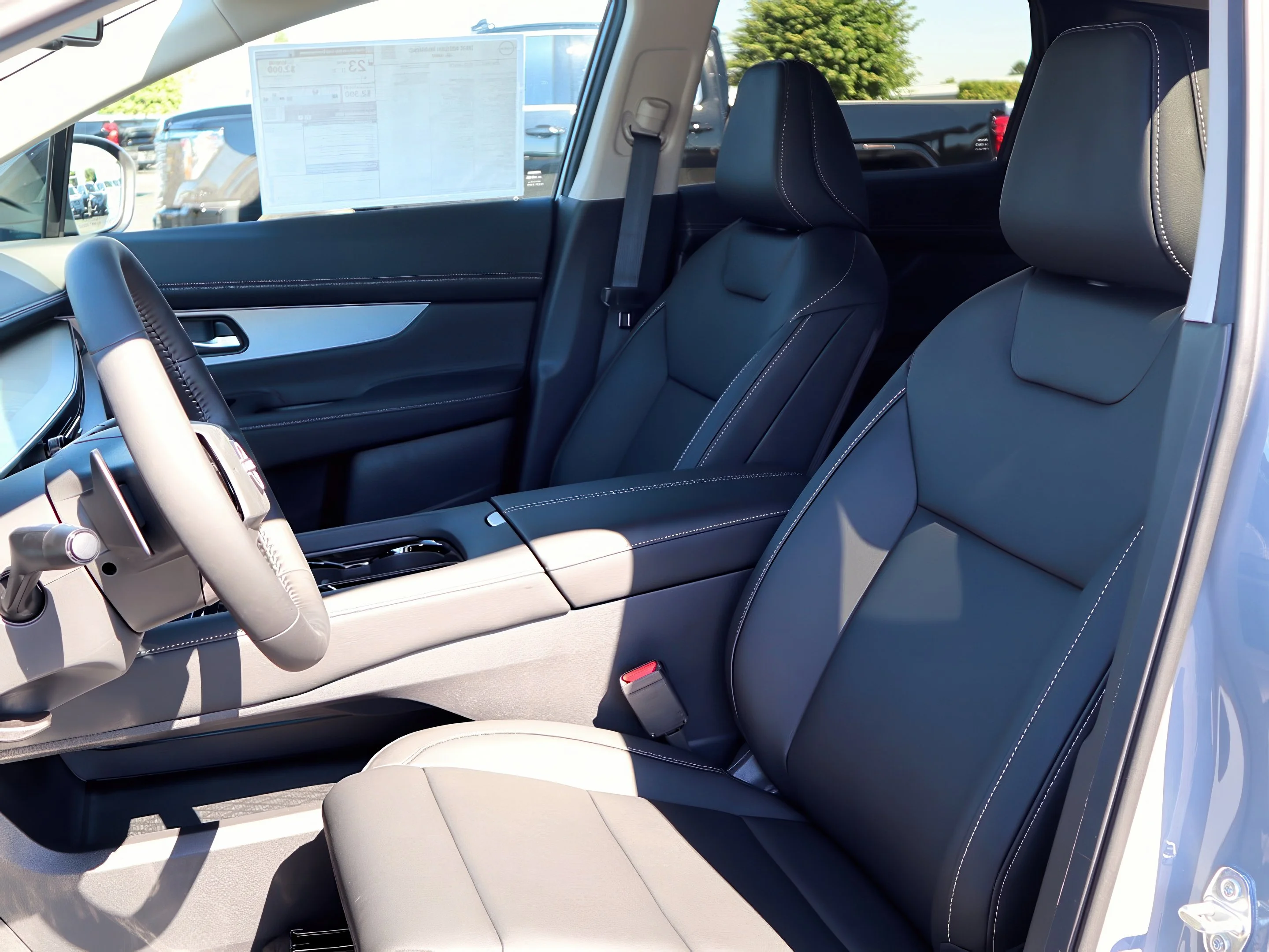 2025 Nissan Murano SL - Photo 13