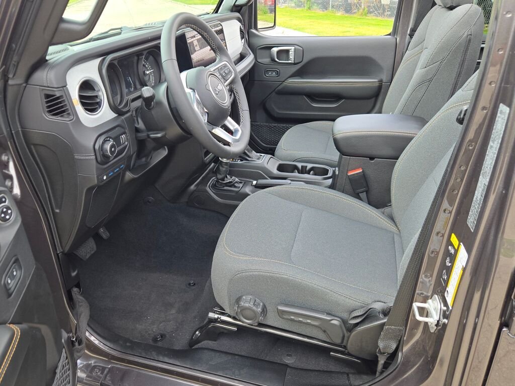 Certified Used 2025 Gray Jeep Sahara 4xe image 20
