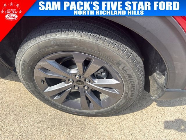 Used 2023 Red Ford XLT image 7