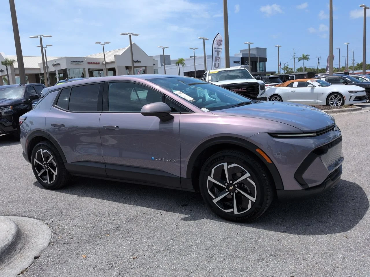 Used 2025 Chevrolet Equinox EV 1LT with VIN 3GN7DMRP9SS213574 for sale in Naples, FL