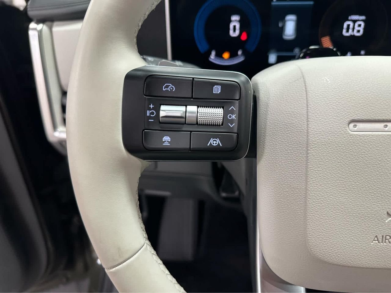 New 2025 Rockwood Green Hyundai SEL AWD image 25