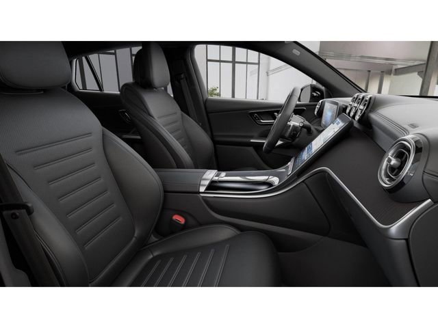 New 2026 Black Mercedes-Benz GLC 300 image 5