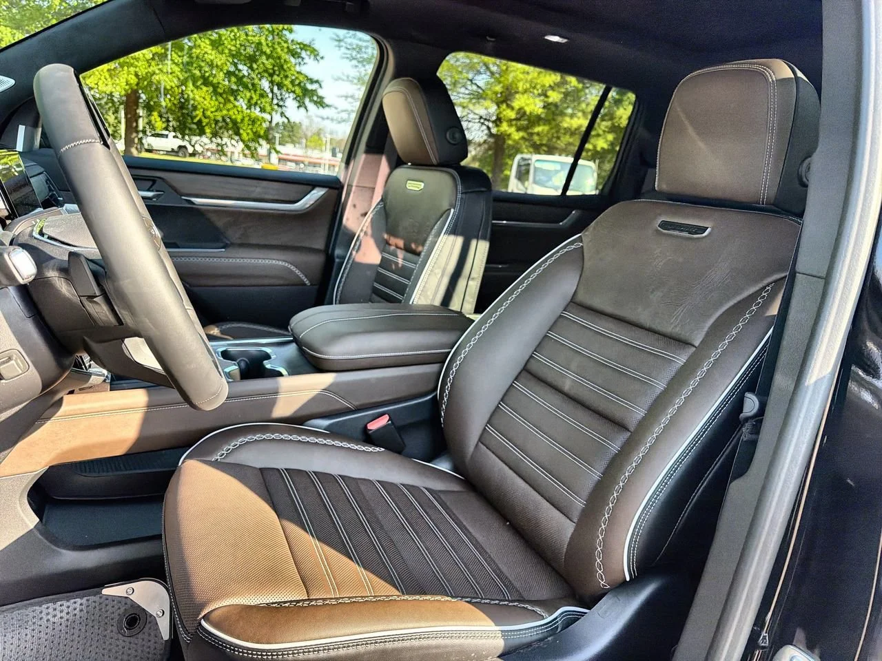New 2026 Ebony Twilight Metallic GMC Denali Ultimate image 16
