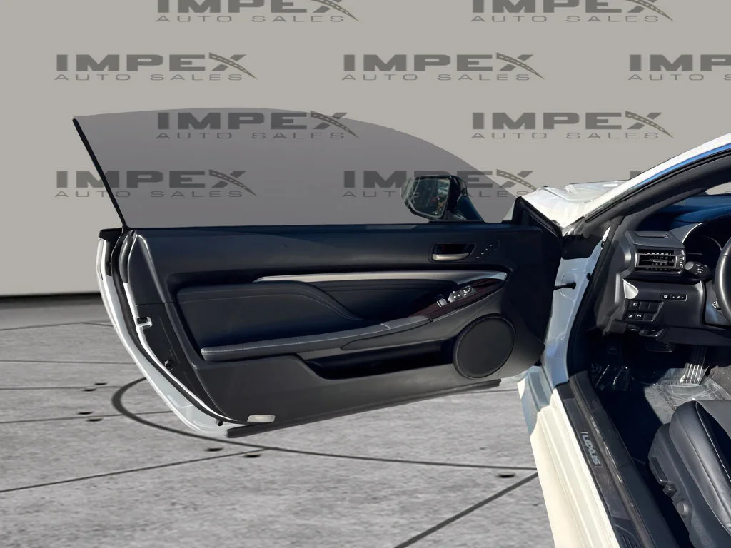 Used 2020 White Lexus 300 image 23