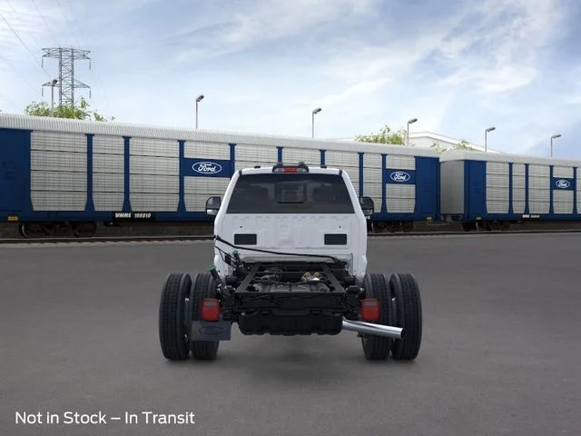 New 2026 Oxford White Ford F-450® XL image 5