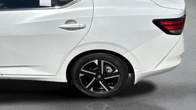 Used 2025 White Nissan SV image 38