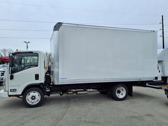 New 2025 Arc White Chevrolet 1WT image 3
