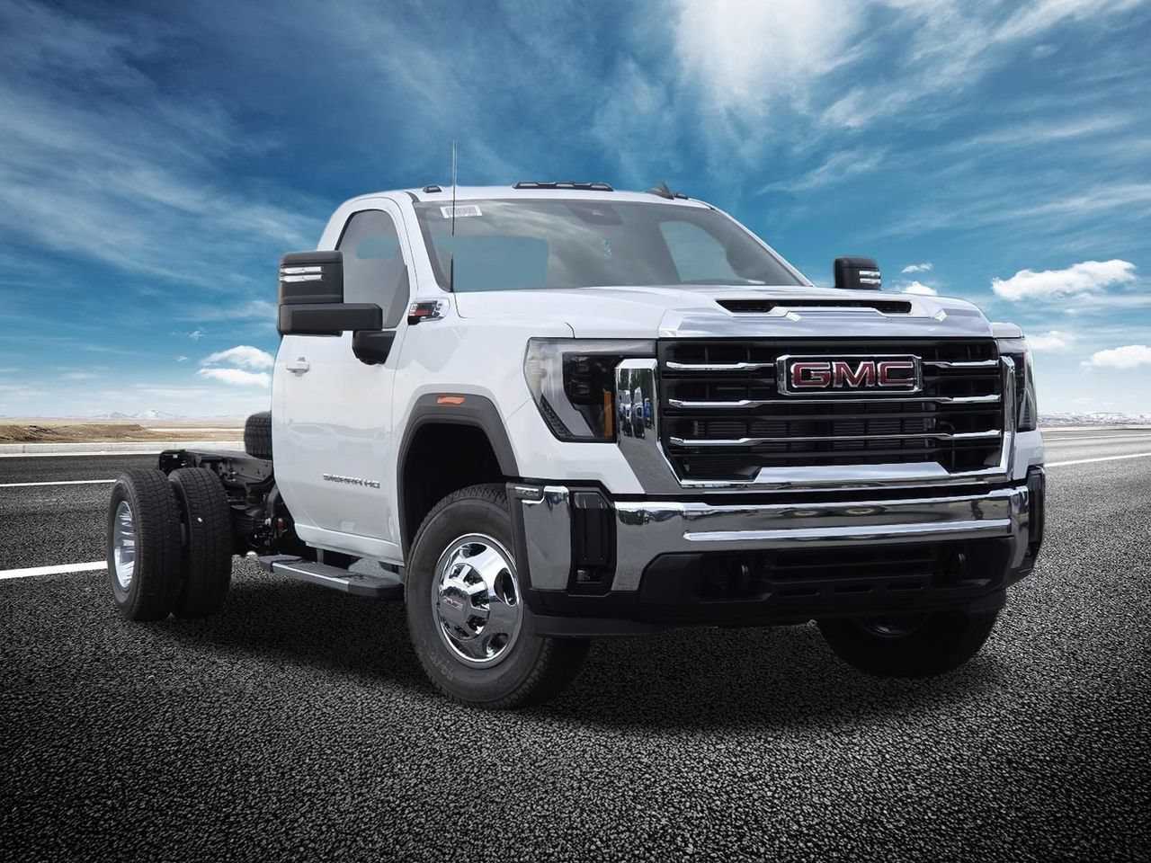 New 2026 Summit White GMC SLE image 2