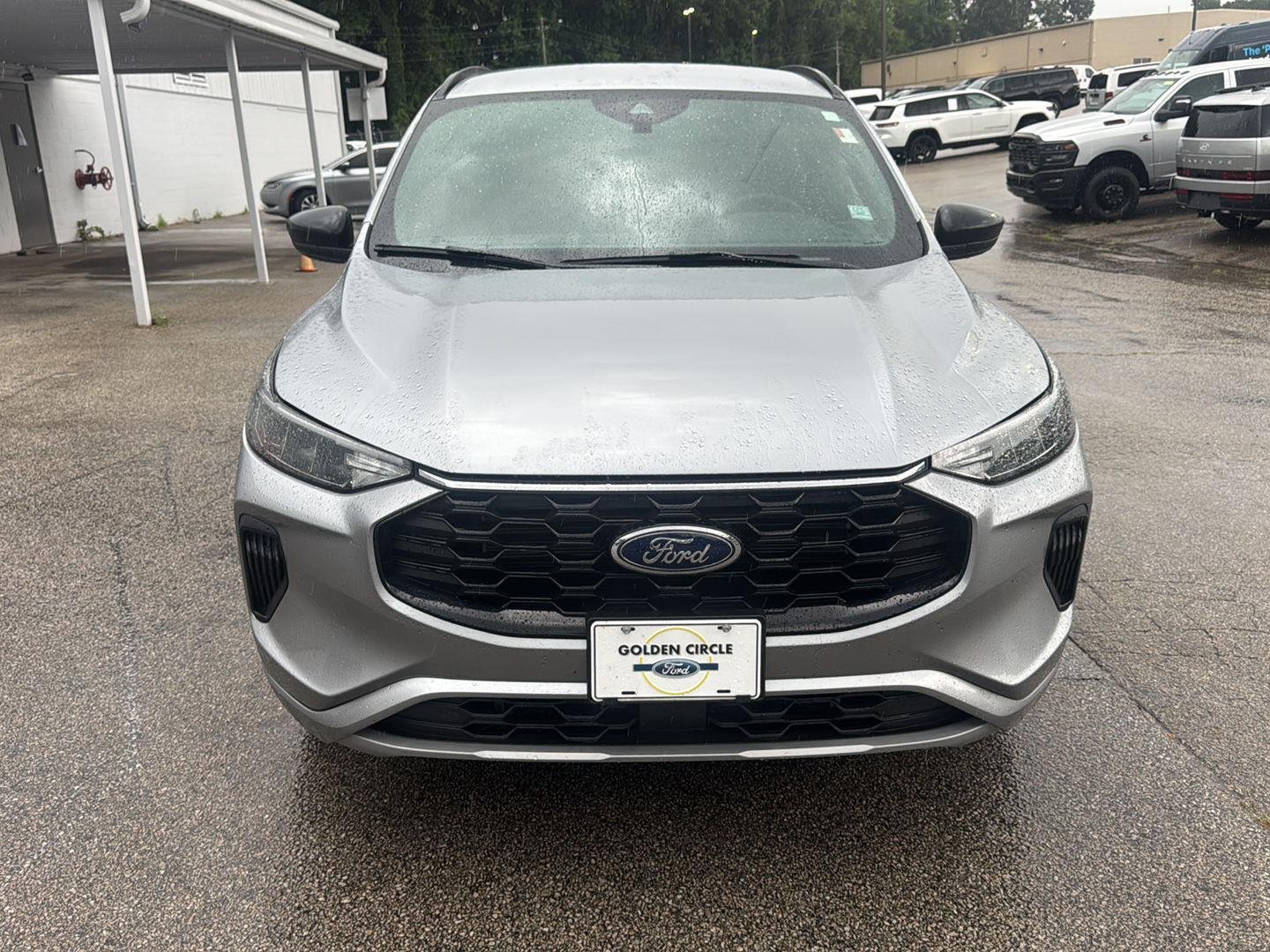 Used 2024 Iconic Silver Metallic Ford ST-Line image 8
