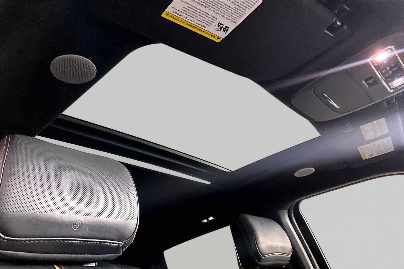 Used 2022 Agate Black Ford Platinum image 12