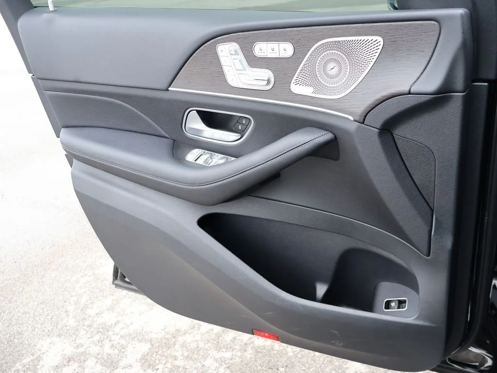 Used 2023  Mercedes-Benz GLE 350 image 38