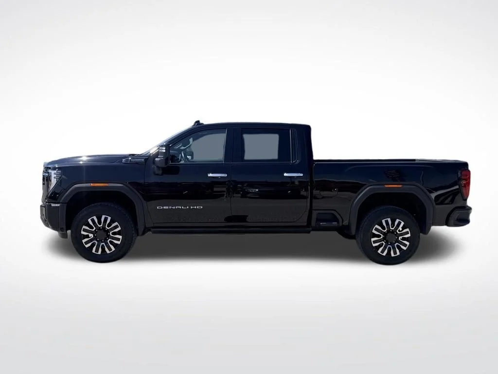 Used 2024 Black GMC Denali Ultimate image 3