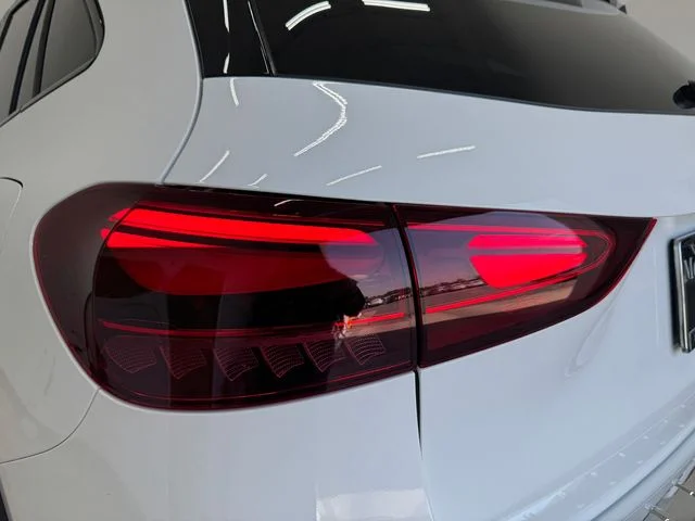 New 2026 White Mercedes-Benz GLA 250 image 33