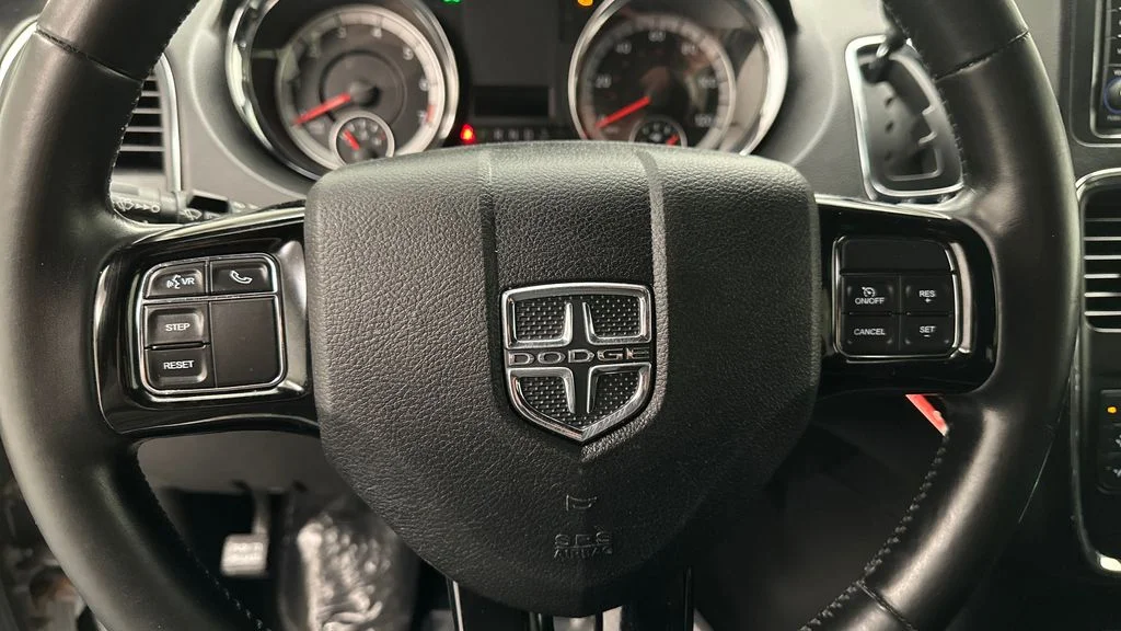 Used 2019 Silver Dodge SE image 15