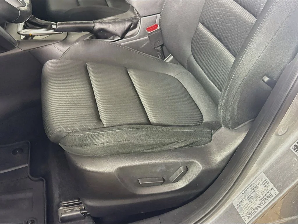Used 2015 Liquid Silver Mazda Touring image 17