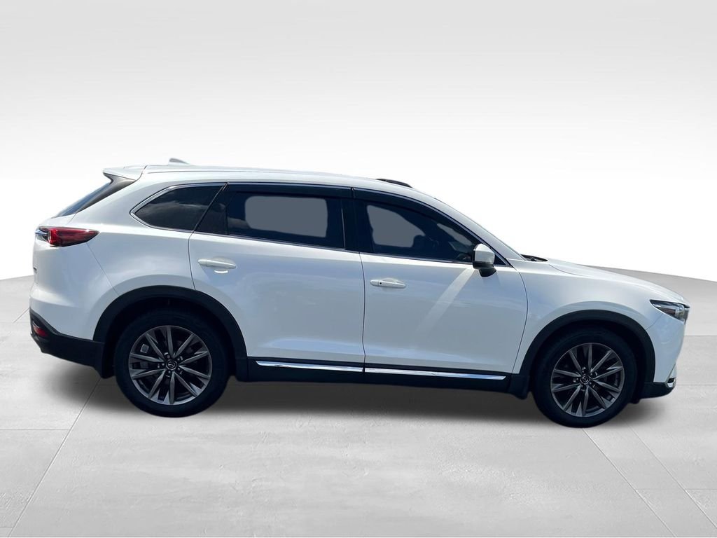 Used 2020 White Mazda Signature image 6